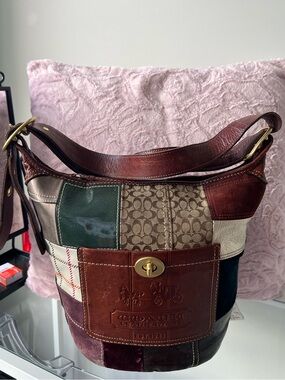 VINTAGE Y2K Coach Patchwork Leather Shoulder Bag